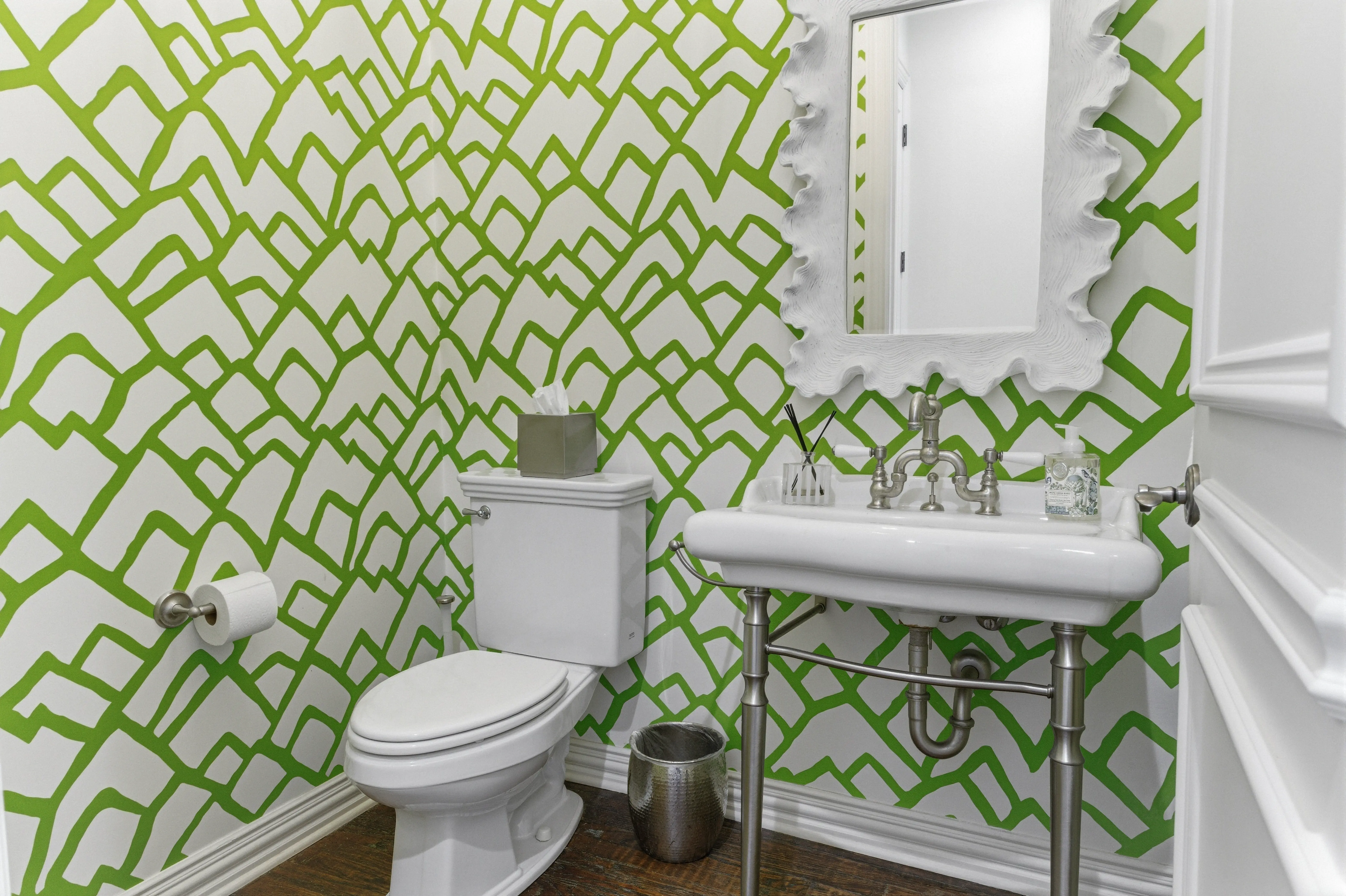 Guest bathroom detail